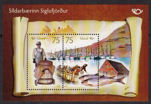 Iceland. 2010 The North by the Sea I. Life at the coast. MNH